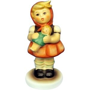 Goebel ML Hummel‎ Club, Girl with Doll 239/B (1967)